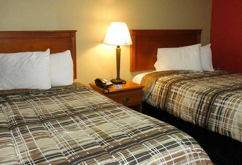 带2个双人床的标准工作室, Rodeway Inn