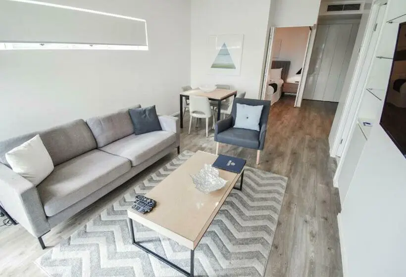 ２ベッドルームアパートメント, Belise Apartments
