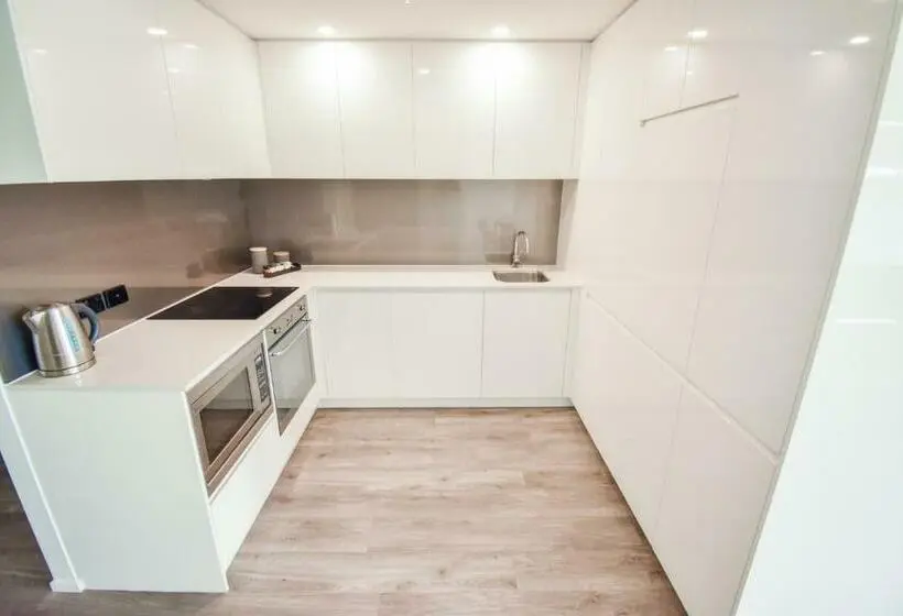 ２ベッドルームアパートメント, Belise Apartments