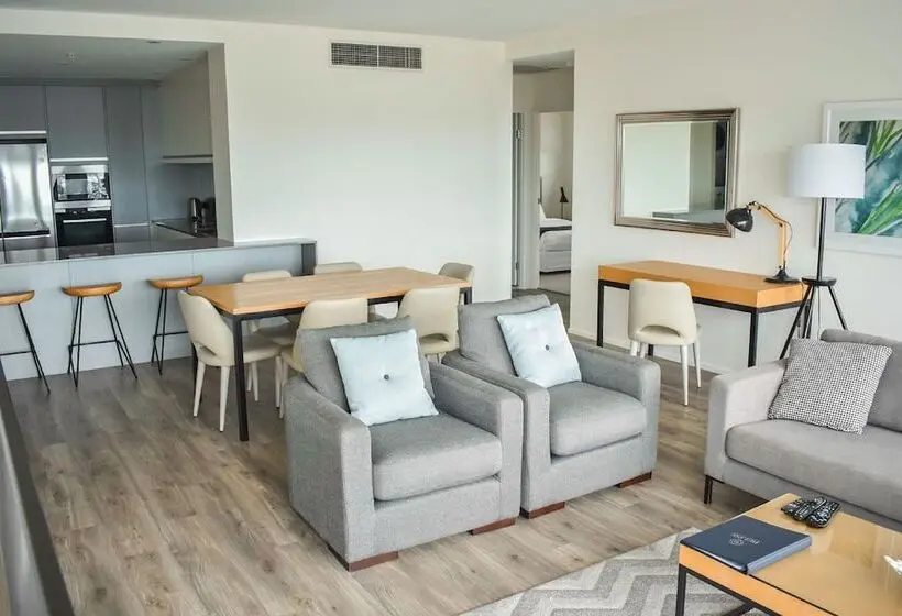 ３ベッドルームアパートメント, Belise Apartments