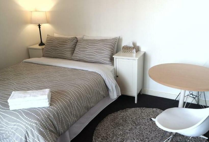 استودیوی لوکس, Cityview Studio Accommodation