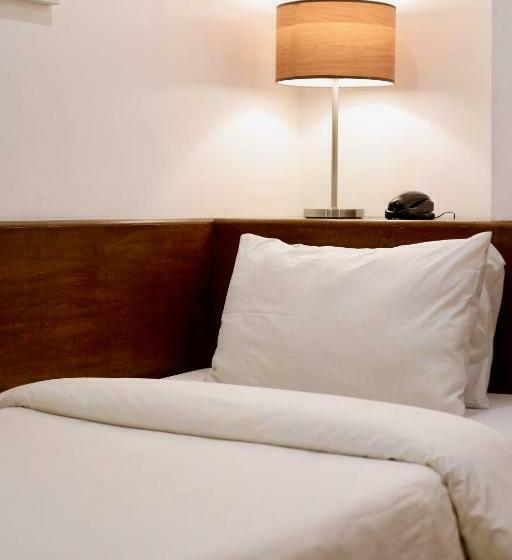 غرفة قياسية فردية, Durban