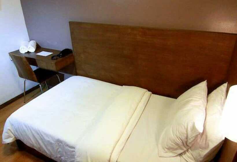 غرفة قياسية, Durban