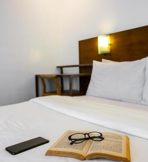 غرفة قياسية, Durban