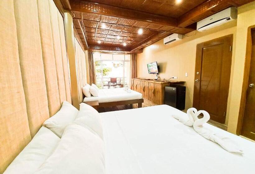 غرفة قياسية رباعية مطلة على البحر, Kaiyana Boracay Beach Resort