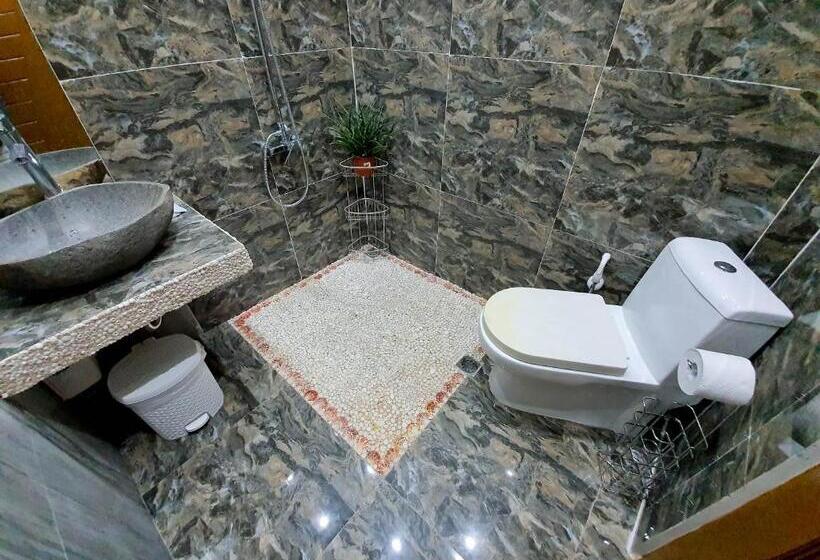 غرفة ديلوكس مطلّة علي البحر مزوَّدة بشُرفة, Kaiyana Boracay Beach Resort