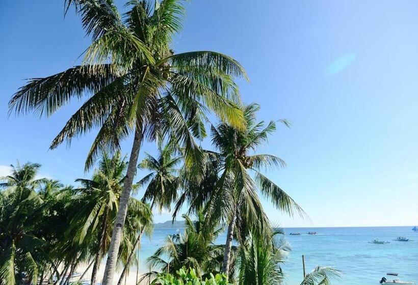 غرفة عائلية مطلّة علي البحر, Kaiyana Boracay Beach Resort