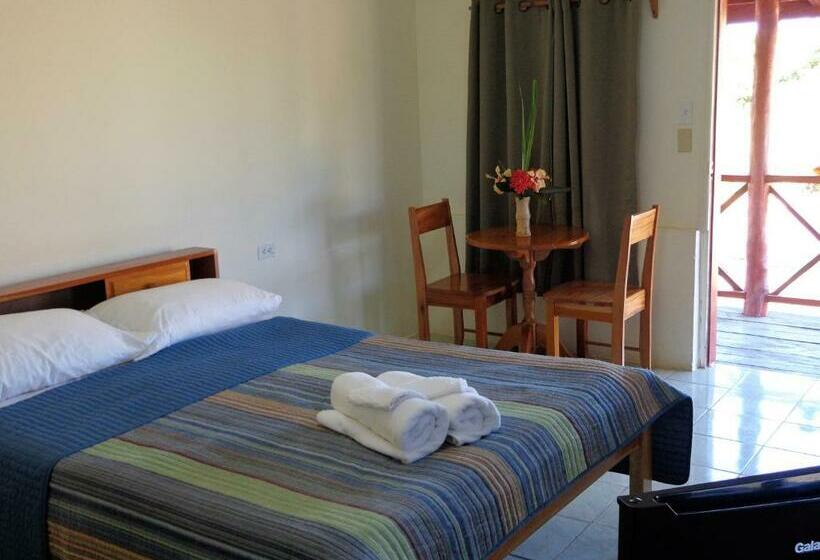 חדר סטנדרט עם מרפסת, Sugar Patch Inn