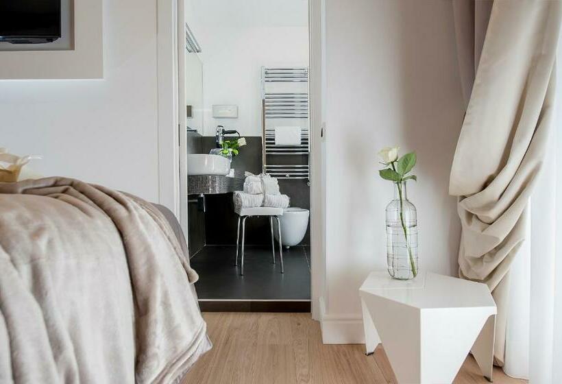 اتاق استاندارد, Vatican Style