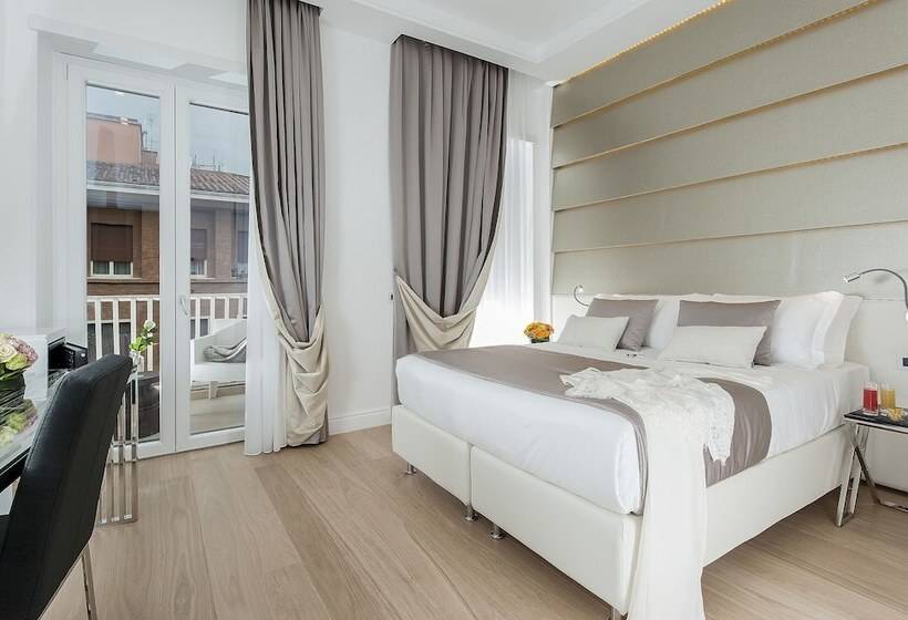 سوییت جونیور, Vatican Style