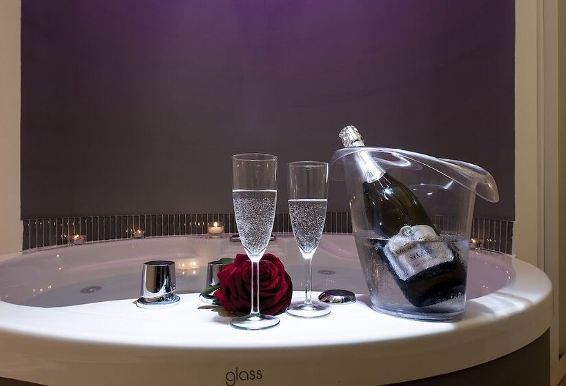 اتاق استاندارد, Vatican Style