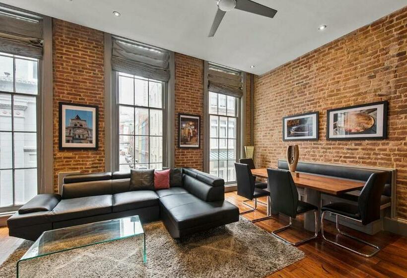 침실 1개 디럭스 아파트, The Natchez