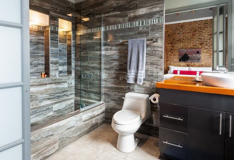 2 베드룸 프레지덴셜 스위트, The Natchez