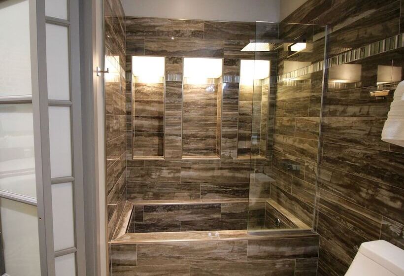 2 베드룸 프레지덴셜 스위트, The Natchez