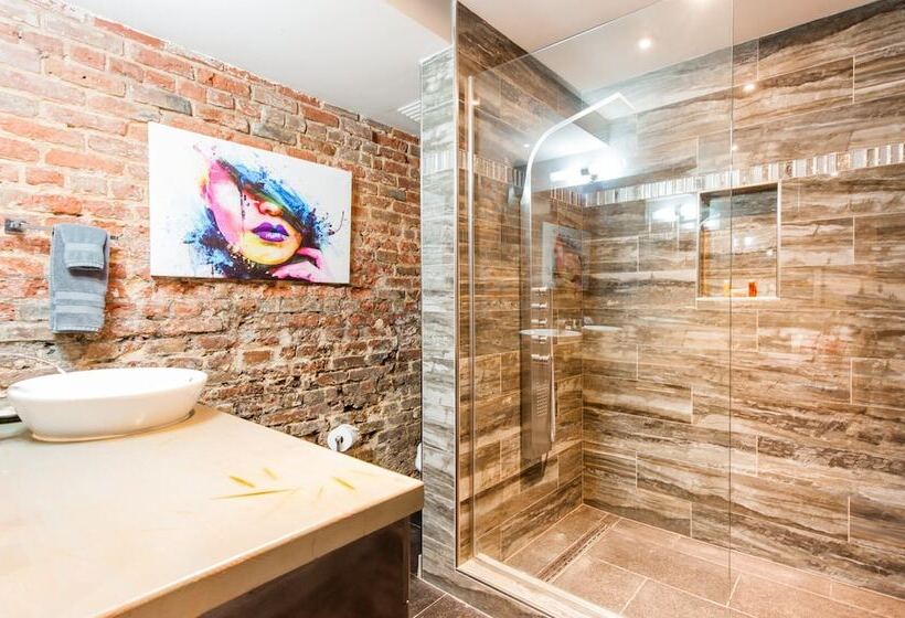 4 베드룸 스위트, The Natchez