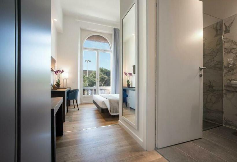 اتاق استاندارد, 7florence