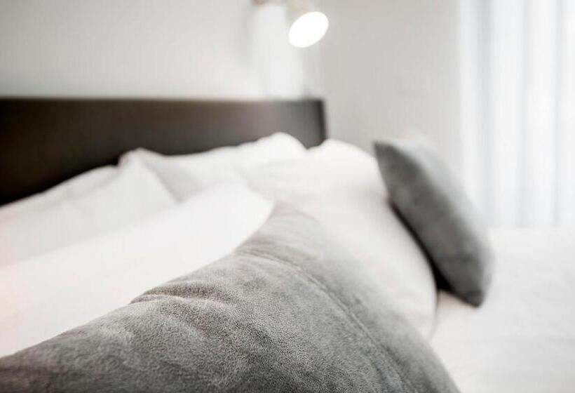 اتاق استاندارد, 7florence