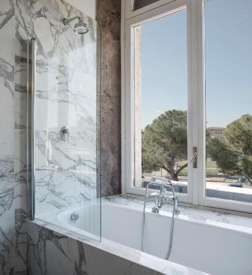 اتاق لوکس, 7florence