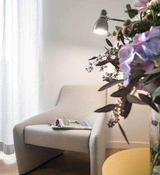 اتاق لوکس, 7florence