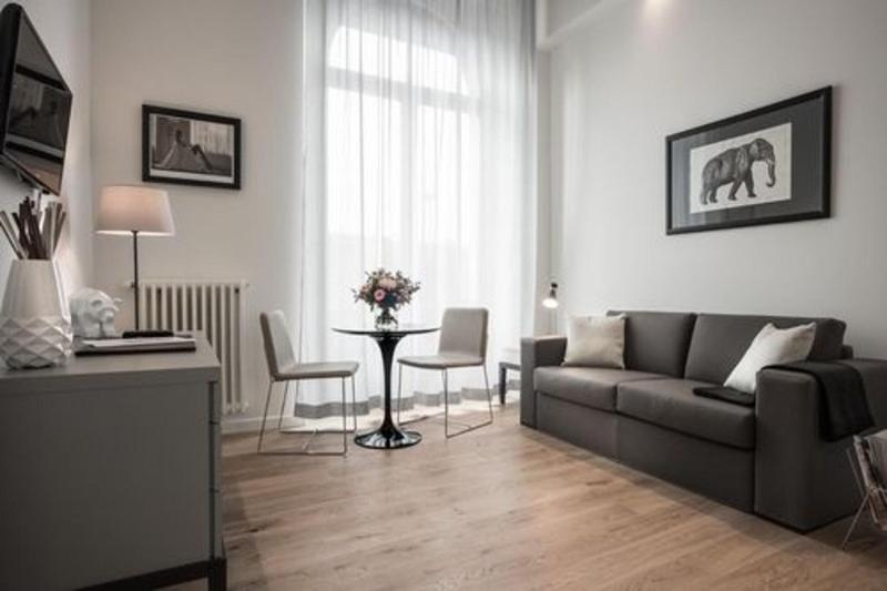 اتاق لوکس, 7florence