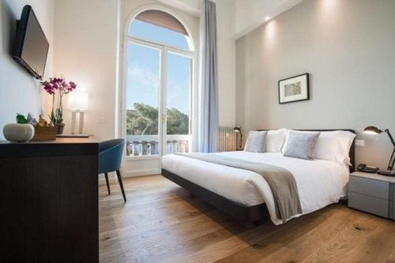 اتاق استاندارد, 7florence