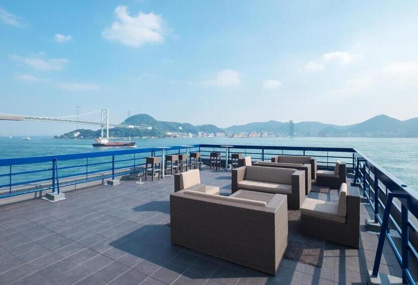 غرفة قياسية سرير بطابقين مزودة بحمام مشترك, Uzuhouse   Hostel