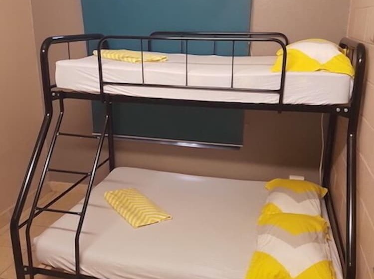 מיטה בחדר משותף, Down Under Hostels On Harriet