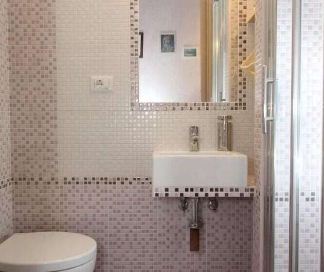 غرفة قياسية, Gala B&b