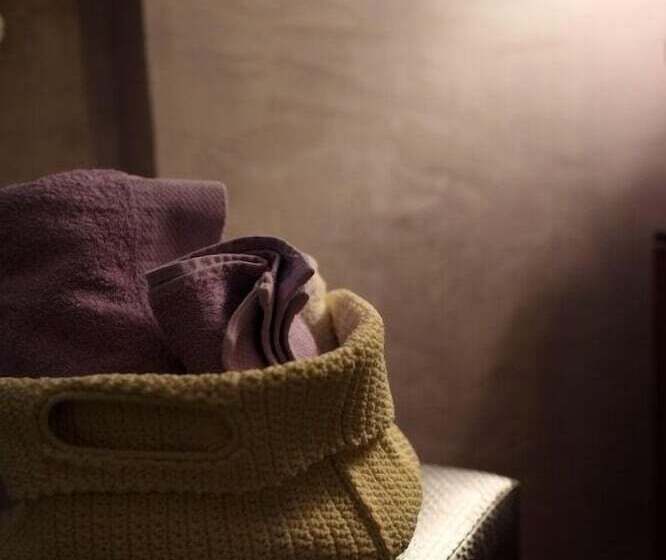 غرفة قياسية, Gala B&b