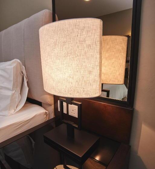 غرفة سوبيريور, Corsica