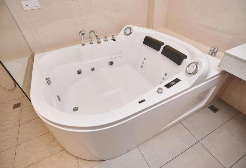 غرفة ديلوكس, Corsica