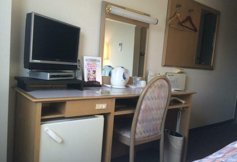 标准单人间, Crown Hills Tokuyama