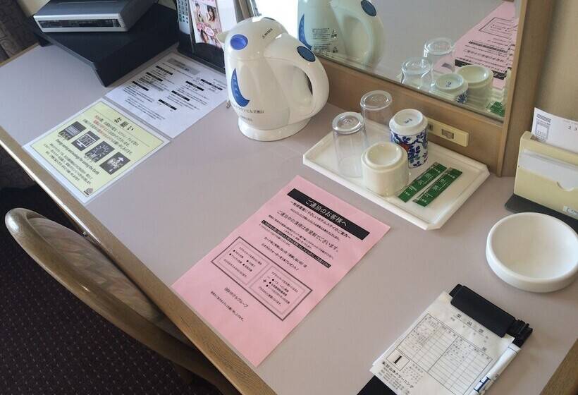 标准单人间, Crown Hills Tokuyama