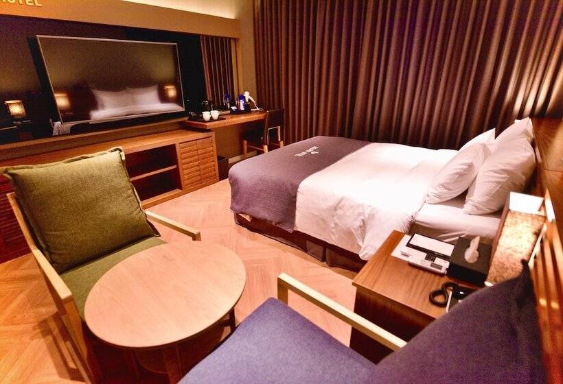 디럭스 룸, Golden Business