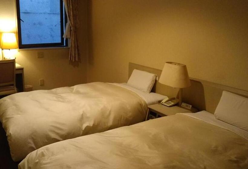 Номер Стандарт, Hitachi Hills