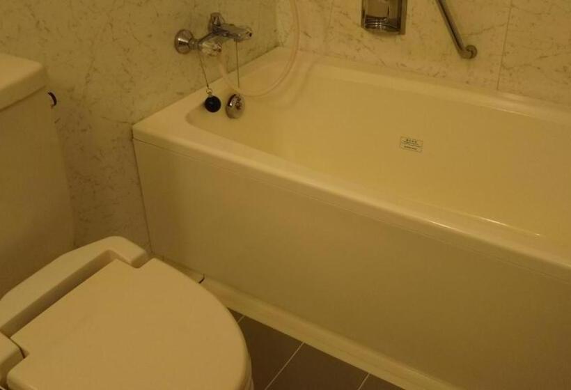 Номер Deluxe, Hitachi Hills