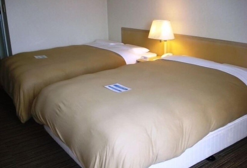 Номер Deluxe, Hitachi Hills