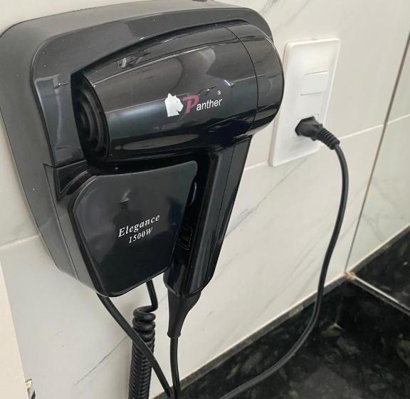 חדר סטנדרט לשלושה, Marajó