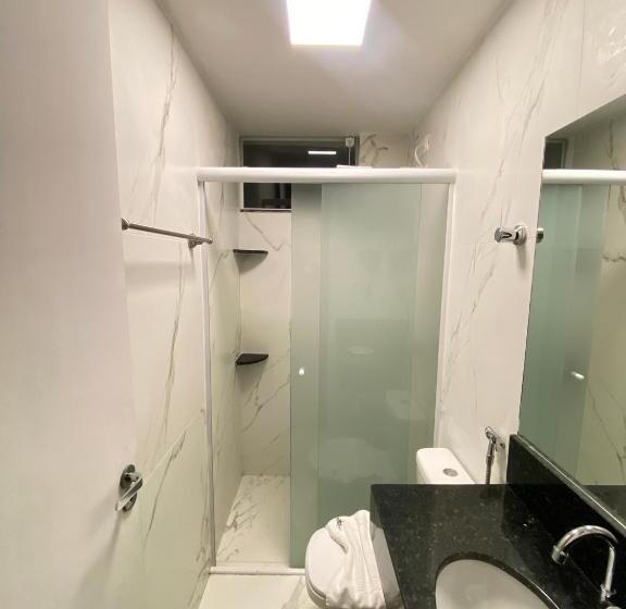 חדר סטנדרט לשלושה, Marajó