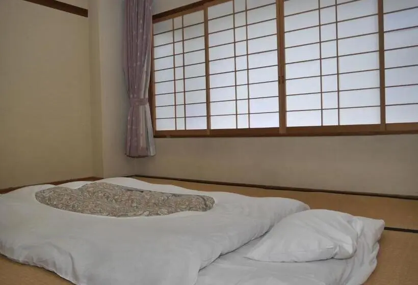 バス共有のスタンダードルーム, Yamanakako Asahigaoka Onsen Hotel Seikei