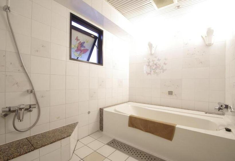 חדר דלוקס לשלושה, Imalle Yokohama Isezakicho