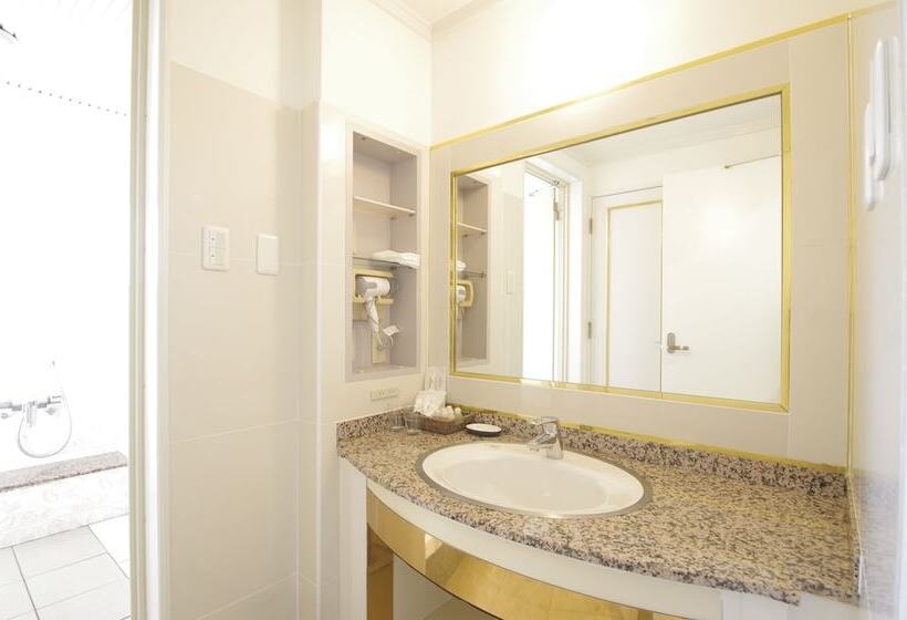 חדר דחוקס עם מיטת קינג, Imalle Yokohama Isezakicho