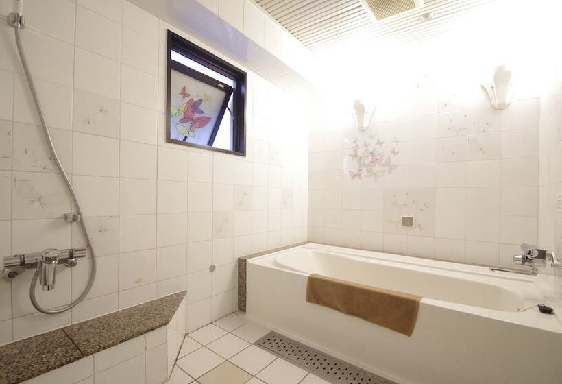 חדר דלוקס לשלושה, Imalle Yokohama Isezakicho