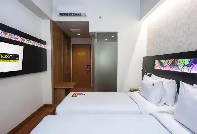 Standard-huone, Maxonehotels At Dharmahusada Surabaya