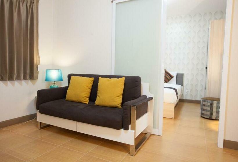 Апартаменты 1 Спальня, Orawan Suites