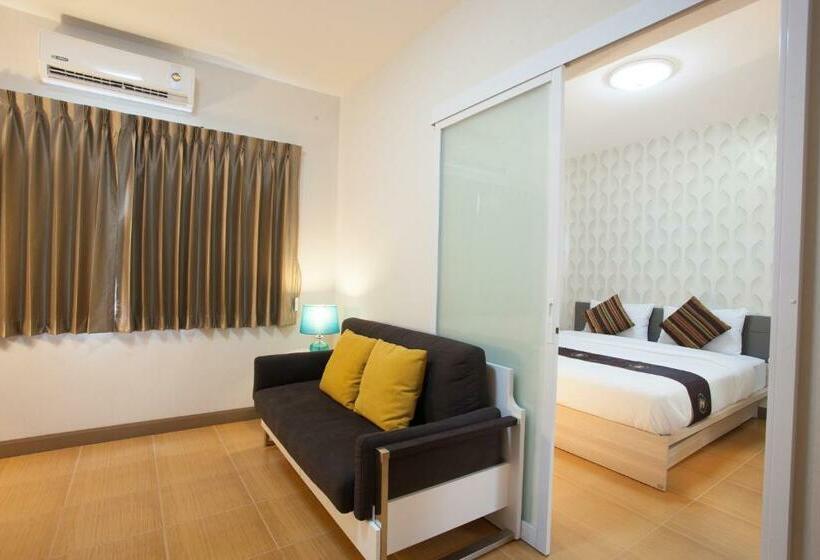 Апартаменты 1 Спальня, Orawan Suites