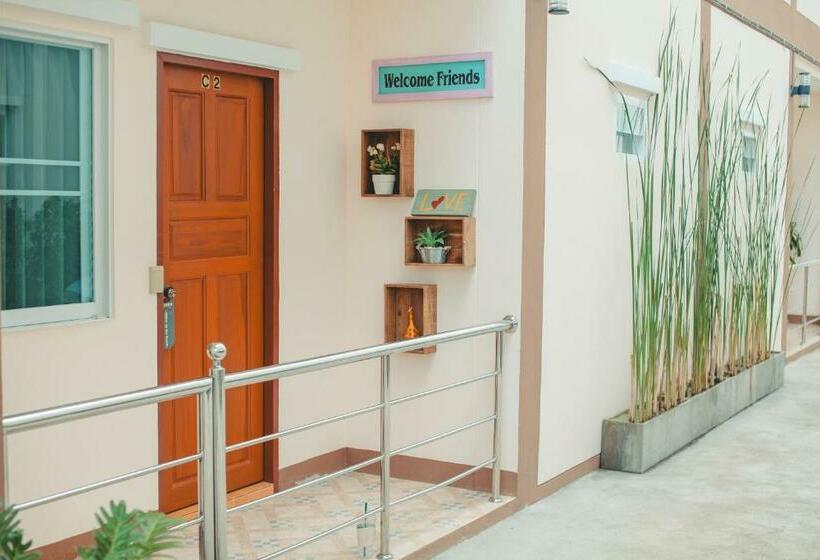 Апартаменты 1 Спальня, Orawan Suites