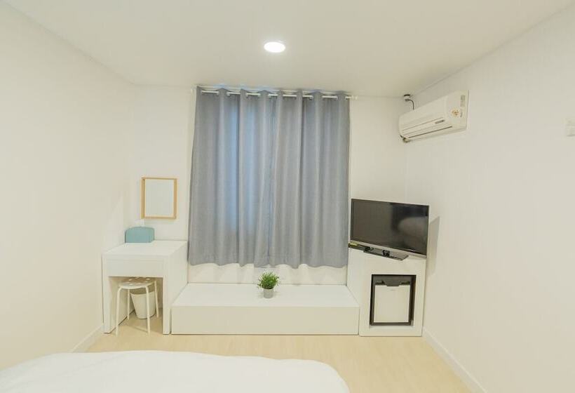 스탠다드 룸, James Blue Hostel