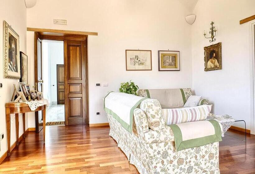 标准间带阳台, B&b Villa Elisa