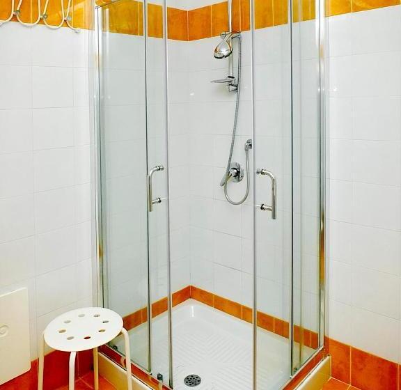 חדר סטנדרט עם מרפסת, B&b Villa Elisa